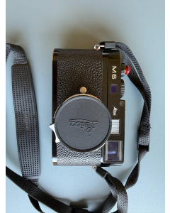 Leica M8.2 black chrome finish