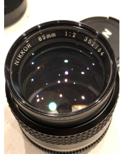 Nikon AI/S 2/85mm Nikkor