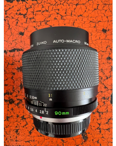 OLYMPUS OM ZUIKO MACRO 2/90mm new in box